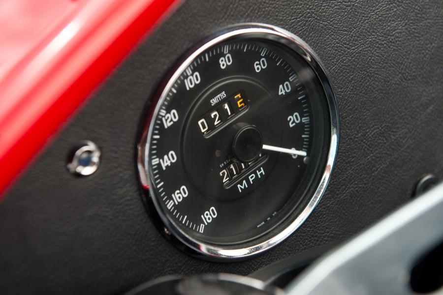  Shelby Cobra 427 1964 года  (фото 54 из 139)